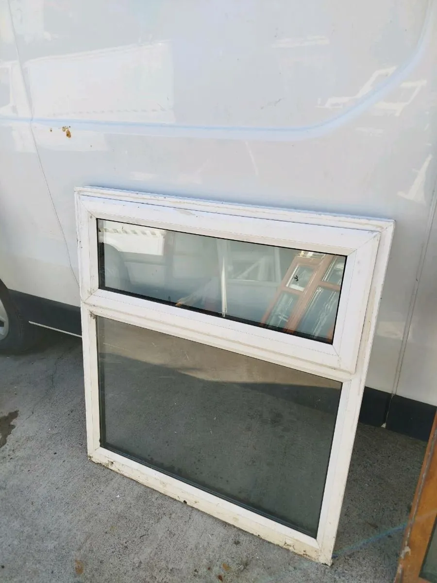 WHITE PVC WINDOW