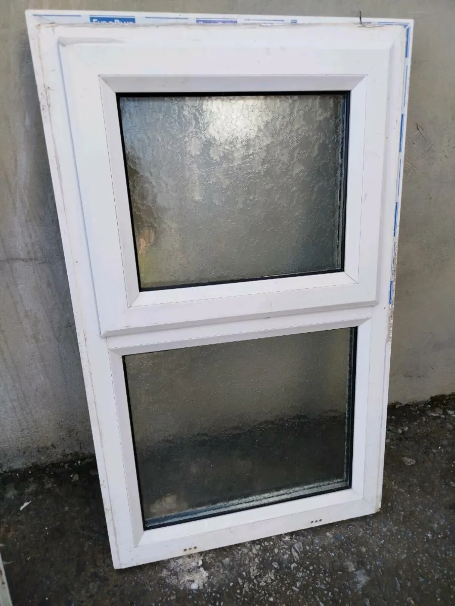 WHITE PVC WINDOW