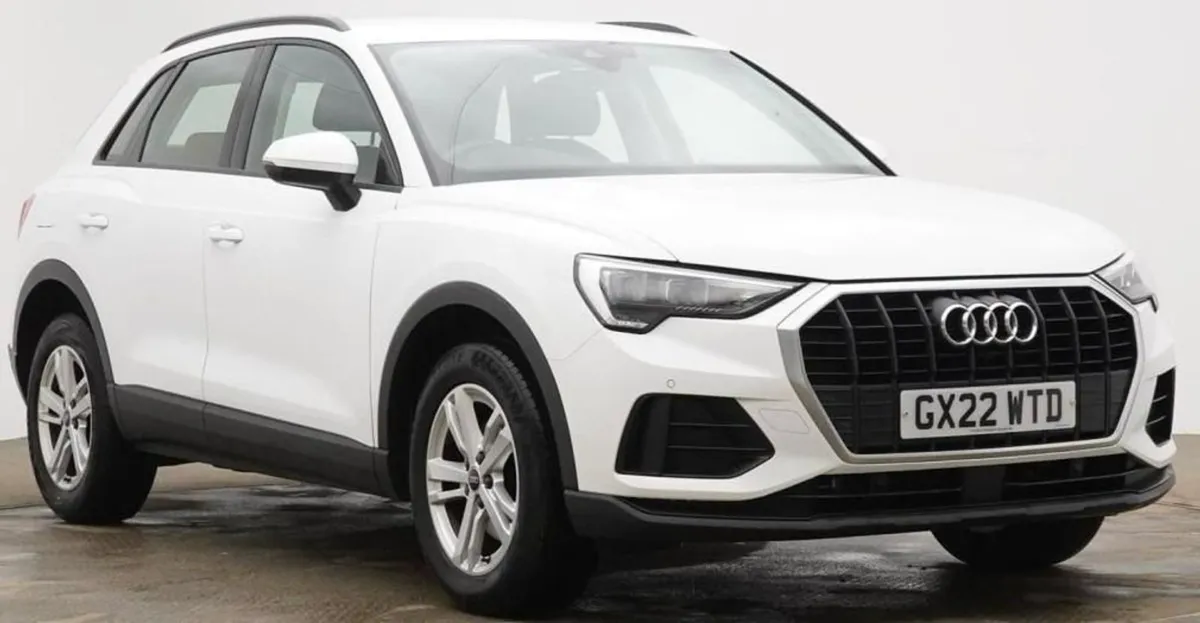 Audi Q3 2.0 TDI 35 Technik SUV 5dr Diesel S Tronic - Image 1