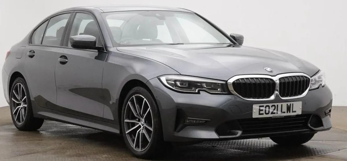 BMW 3 Series 2.0 318d Sport Saloon 4dr Diesel Man - Image 1