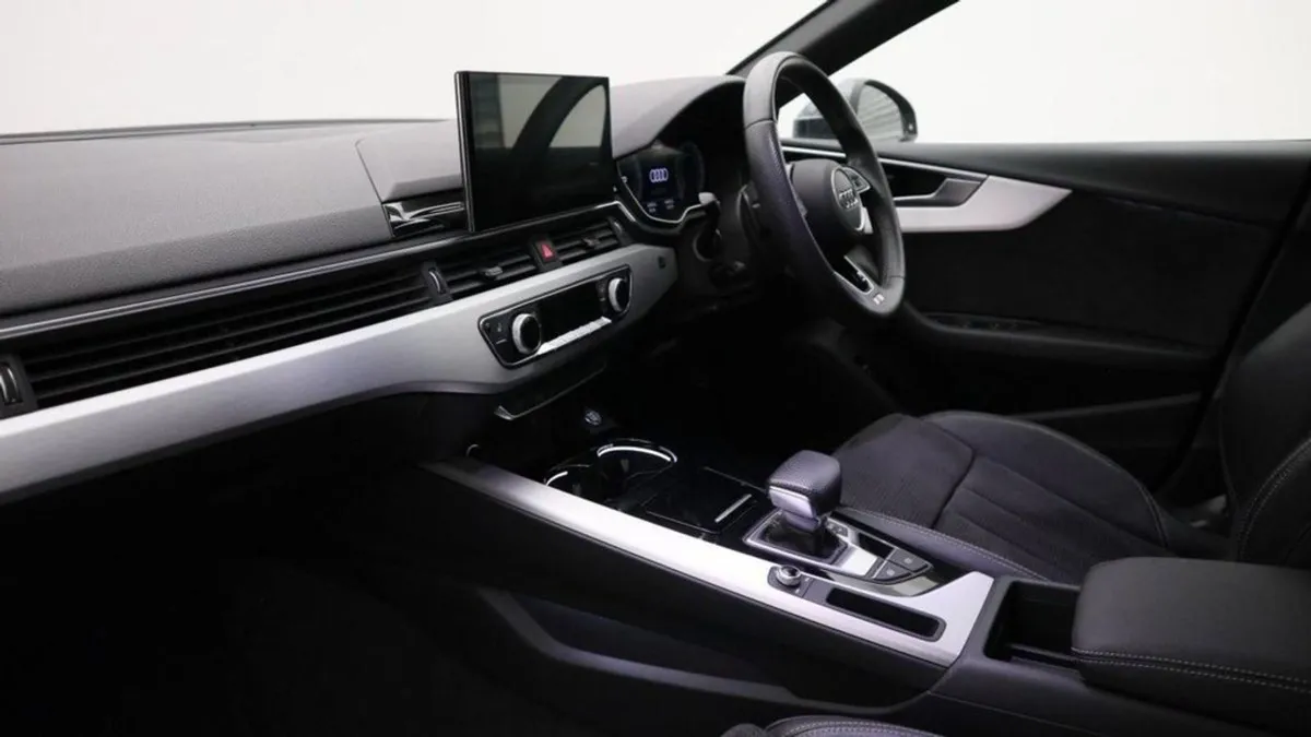Audi A5 2.0 TDI 35 S Line Sportback 5dr Diesel S - Image 4