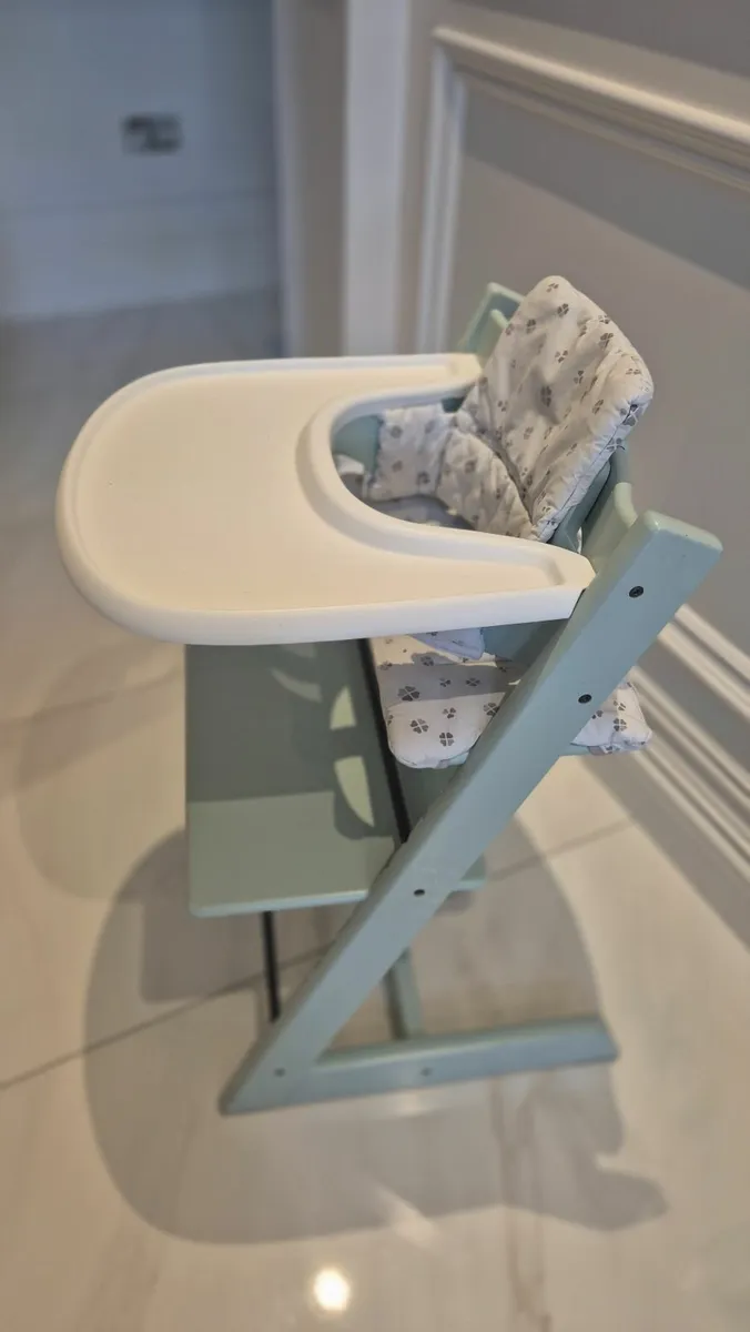 Baby Chair - Image 1