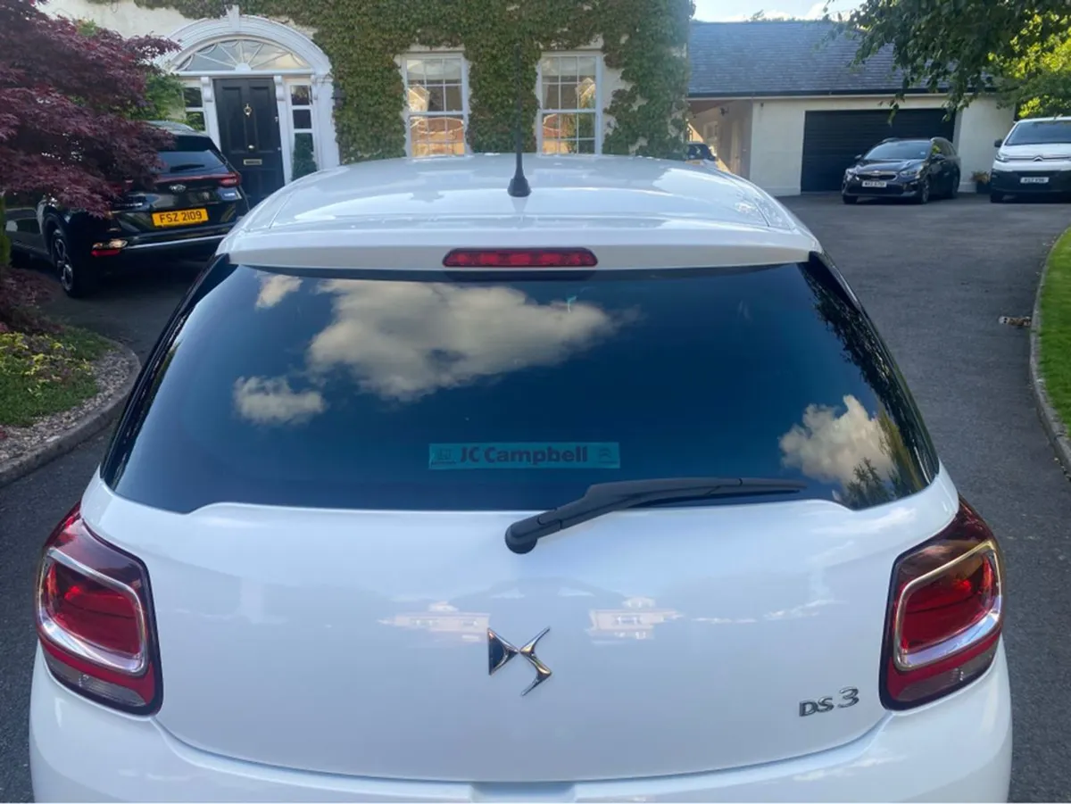 DS Automobiles DS 3 Dstyle Puretech - Image 3