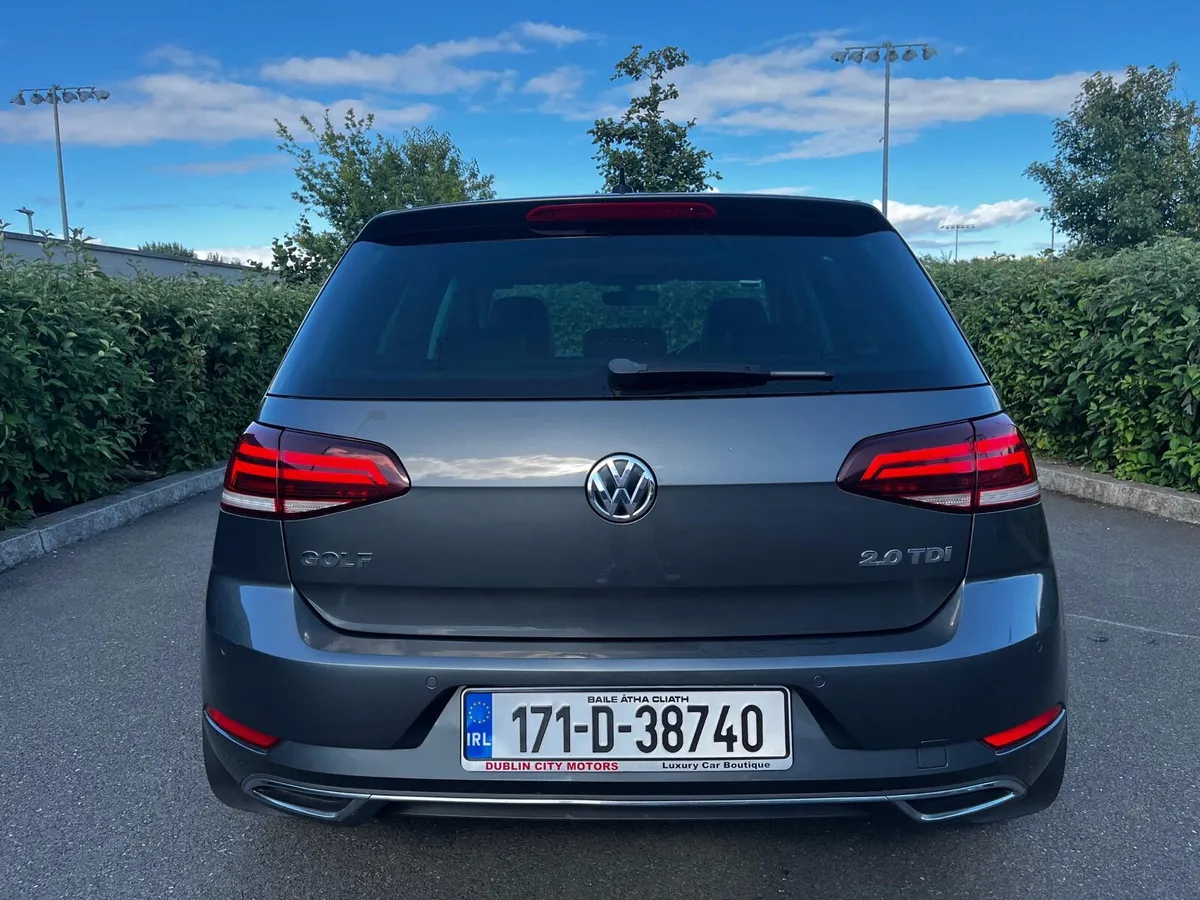 Volkswagen Golf Highline *Pan Roof *Digital Dash - Image 3