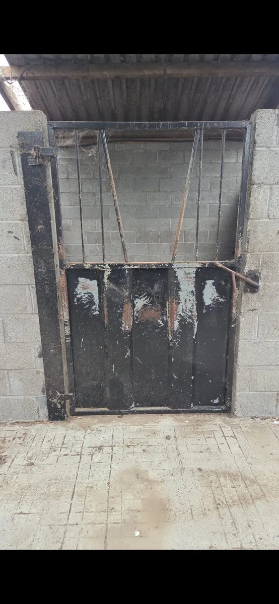 Stable doors - Image 1