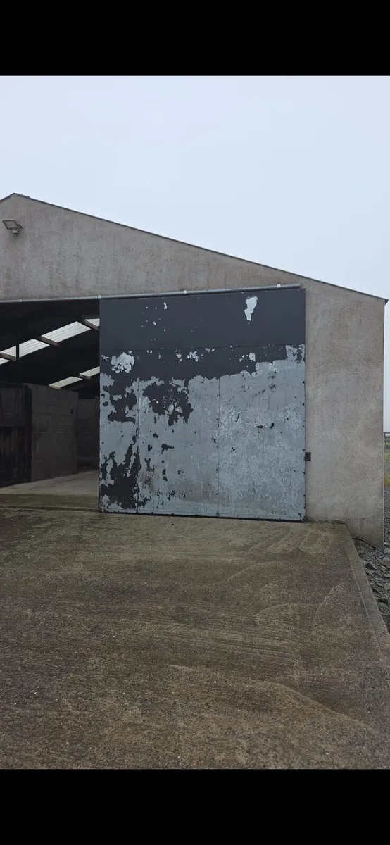 Stable doors - Image 2