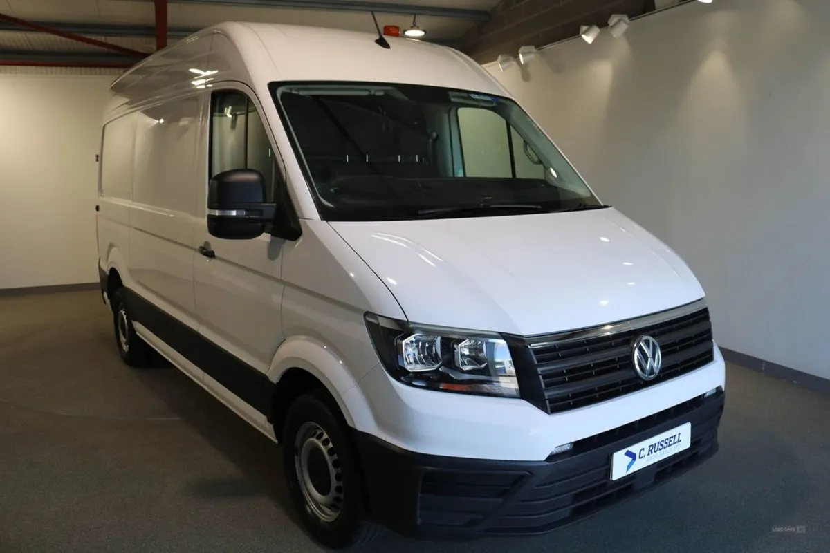 Volkswagen Crafter Cr35 MWB Diesel FWD - Image 1
