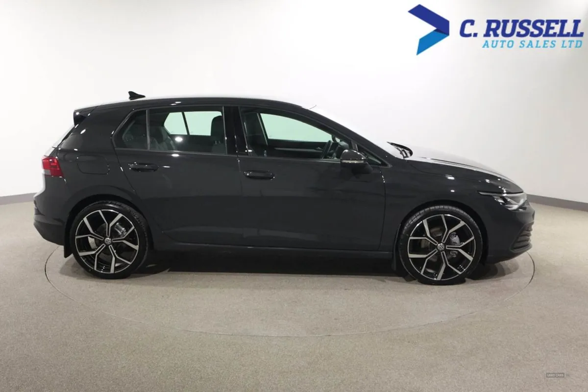 Volkswagen Golf Diesel Hatchback - Image 4