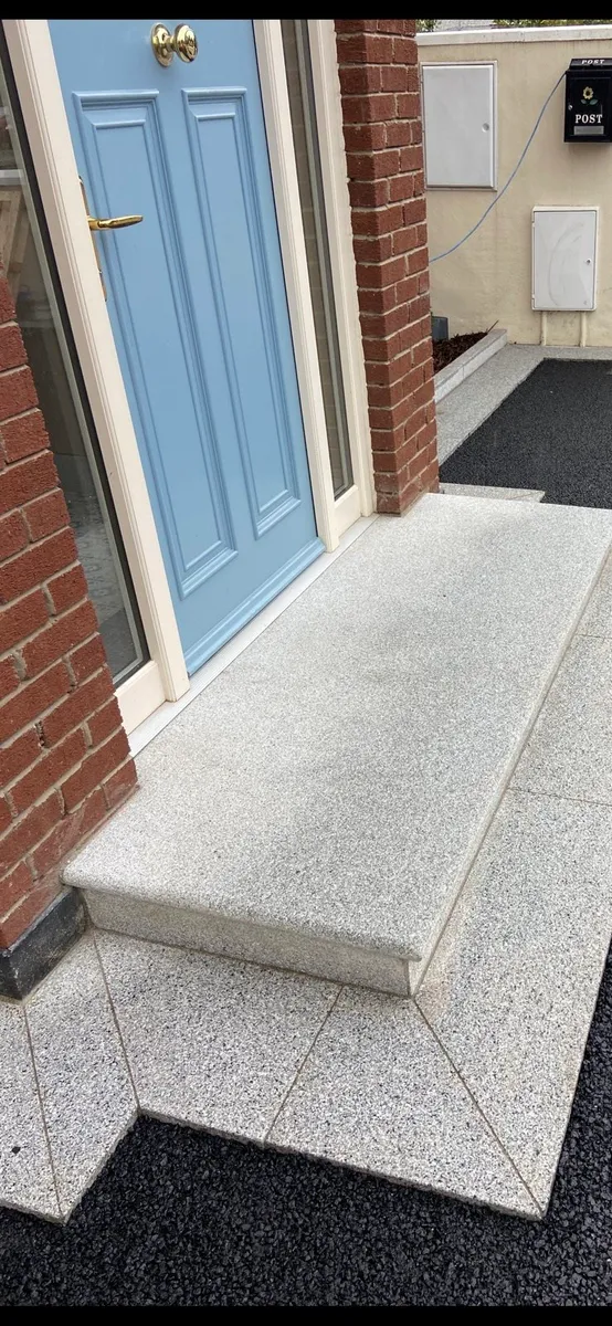 Granite paving - Image 3