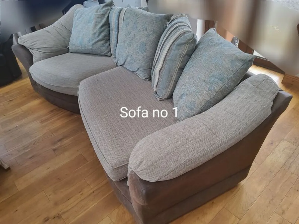 2 Matching sofas for sale - Image 2
