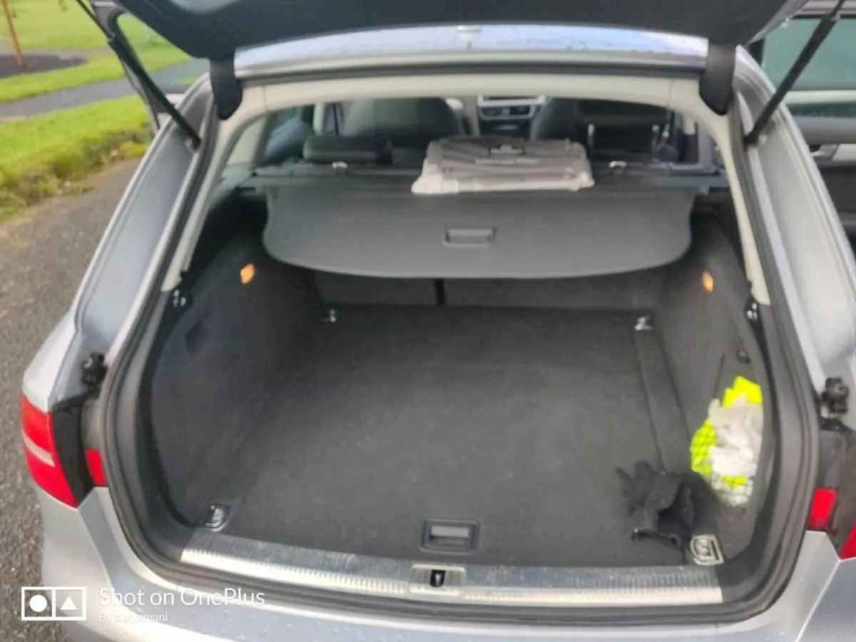 Audi A4 2015 - Image 3