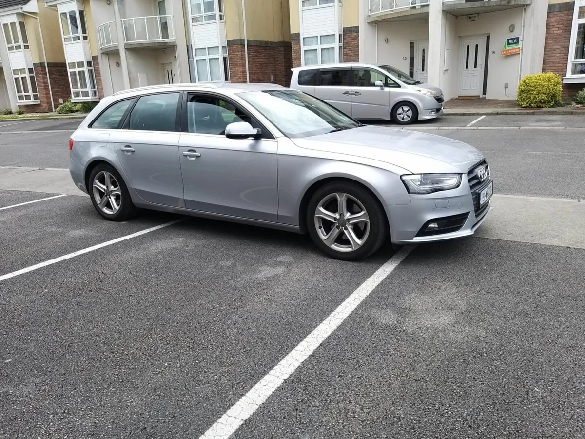 Audi A4 2015 - Image 4