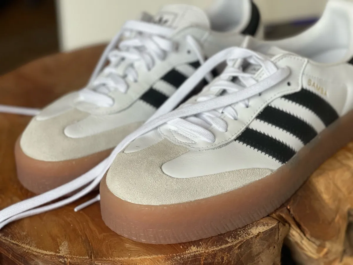 Adidas Sambae women’s trainers - Image 1