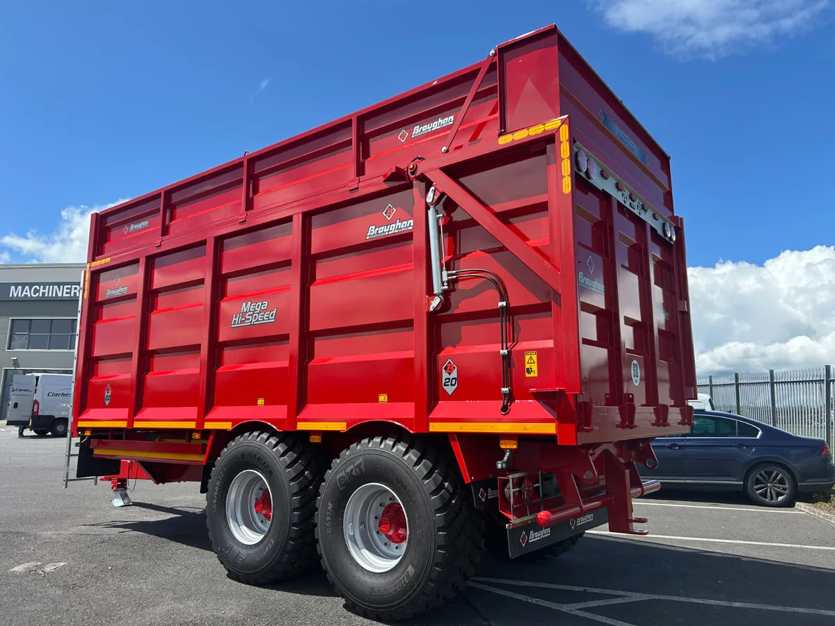 Broughan Silage Trailers - Image 1