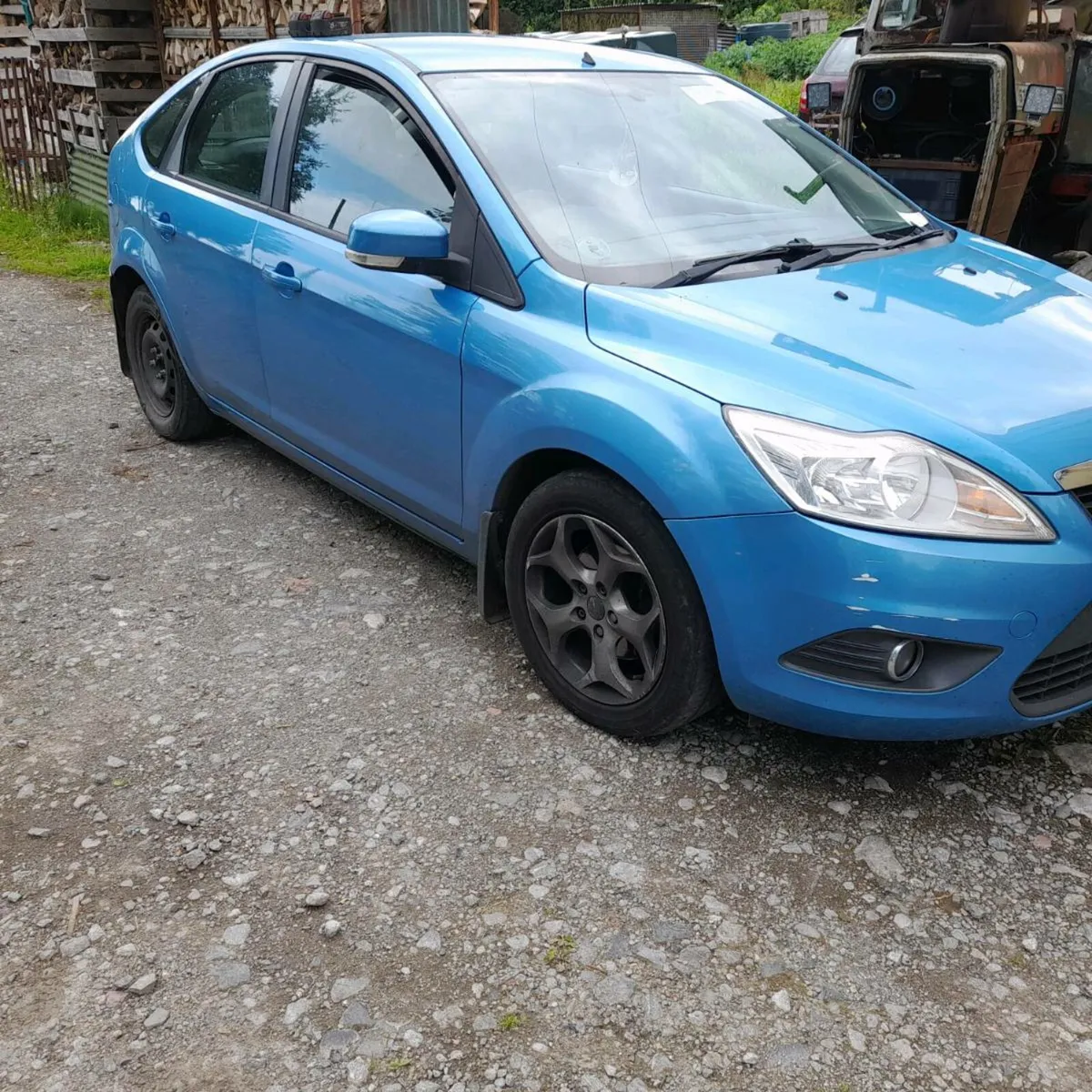 2009 ford focus breaking - Image 1