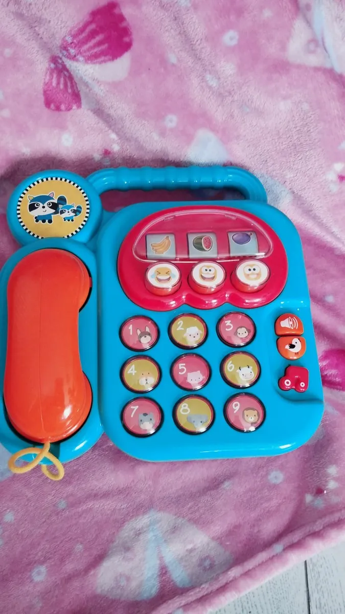 Toys - Image 2