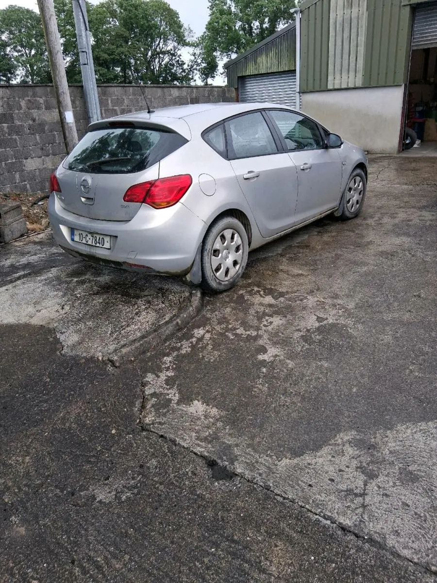 Opel Astra - Image 3