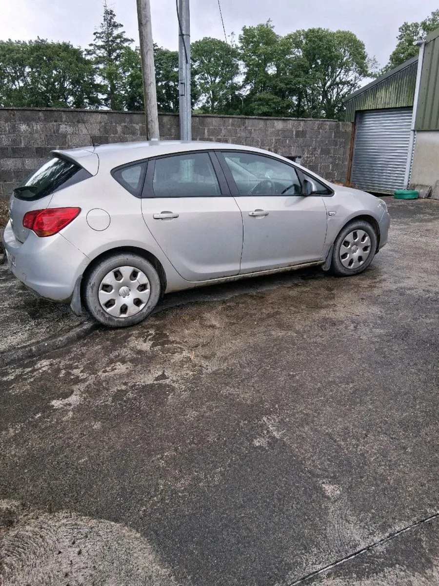 Opel Astra - Image 4
