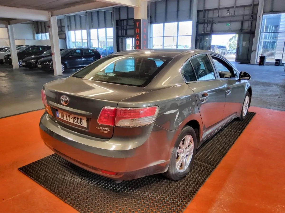 Toyota Avensis 1.6 Valvematic Aura - Image 3