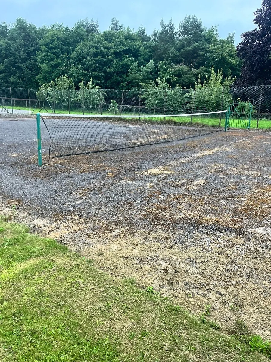 Tennis court. - Image 1