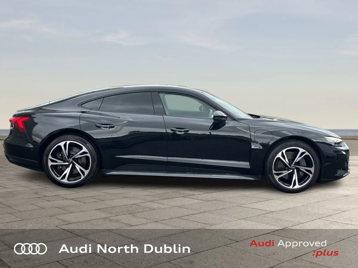 Audi e-tron GT quattro Sold  E-tron Gt Quattro En - Image 4