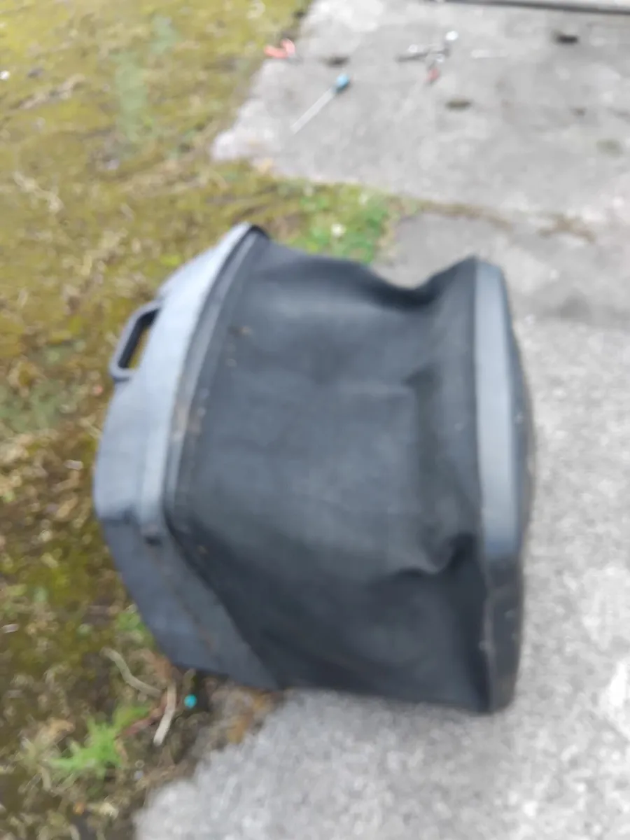 Grass box for tiga ried on mower priced - Image 1