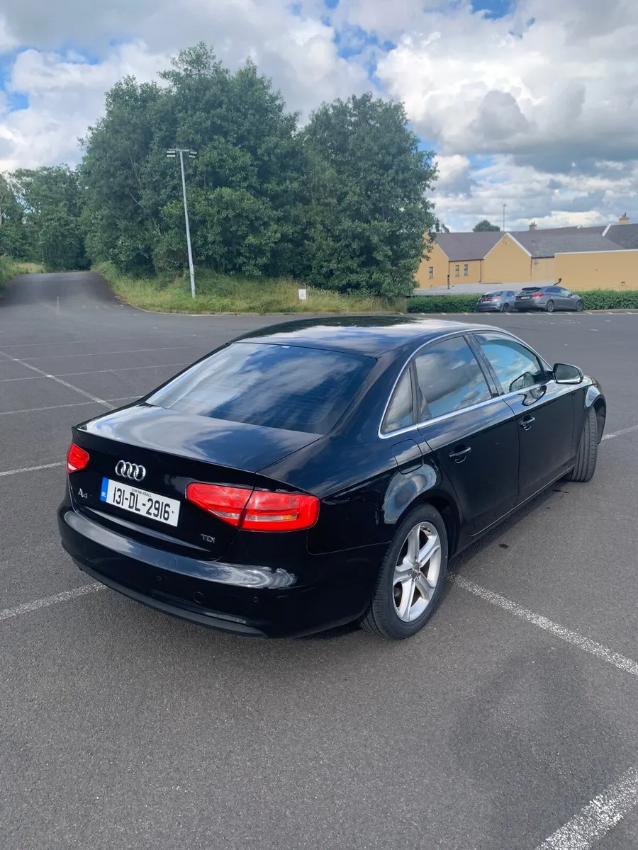 Audi A4 (SE Line) - Image 4