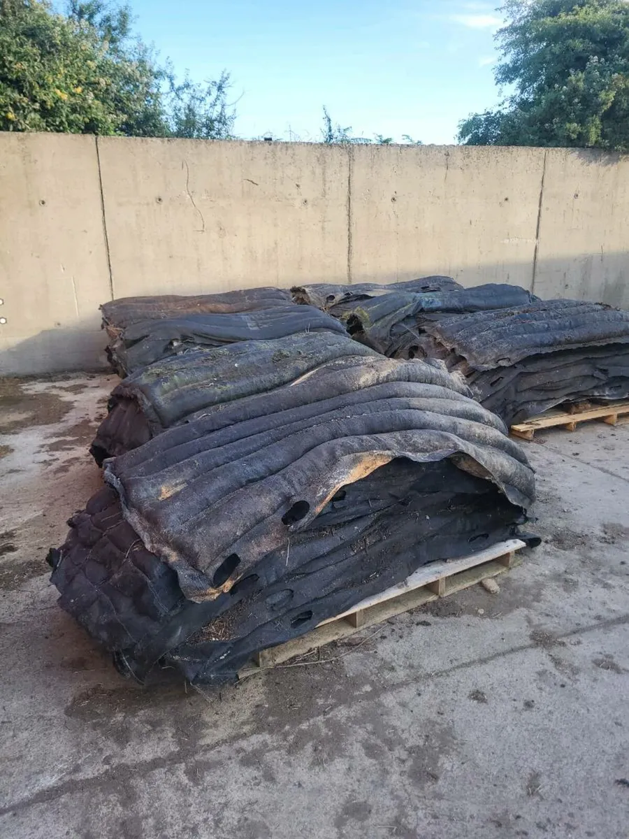 Silage pit mats . - Image 1