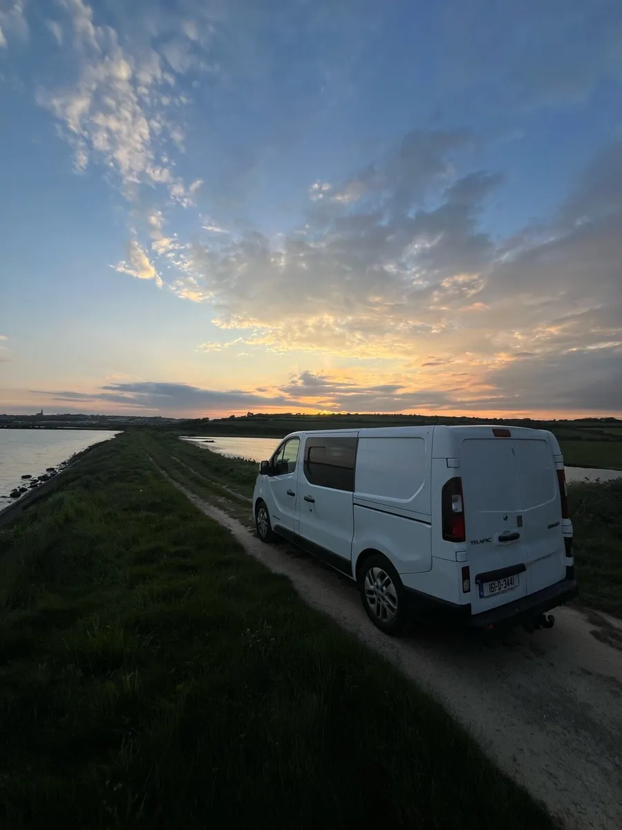 Renault Trafic Camper/stealth - Image 3