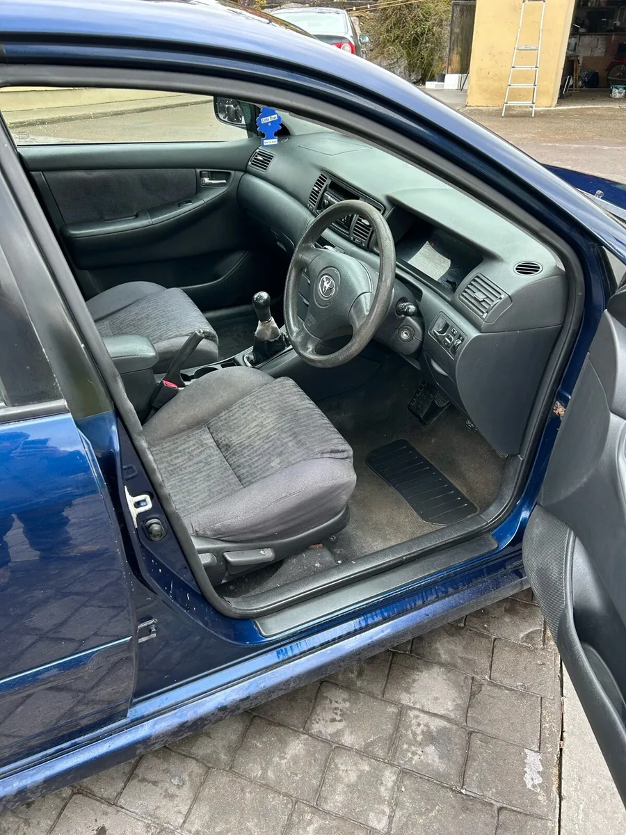 E12 Corolla - Image 3
