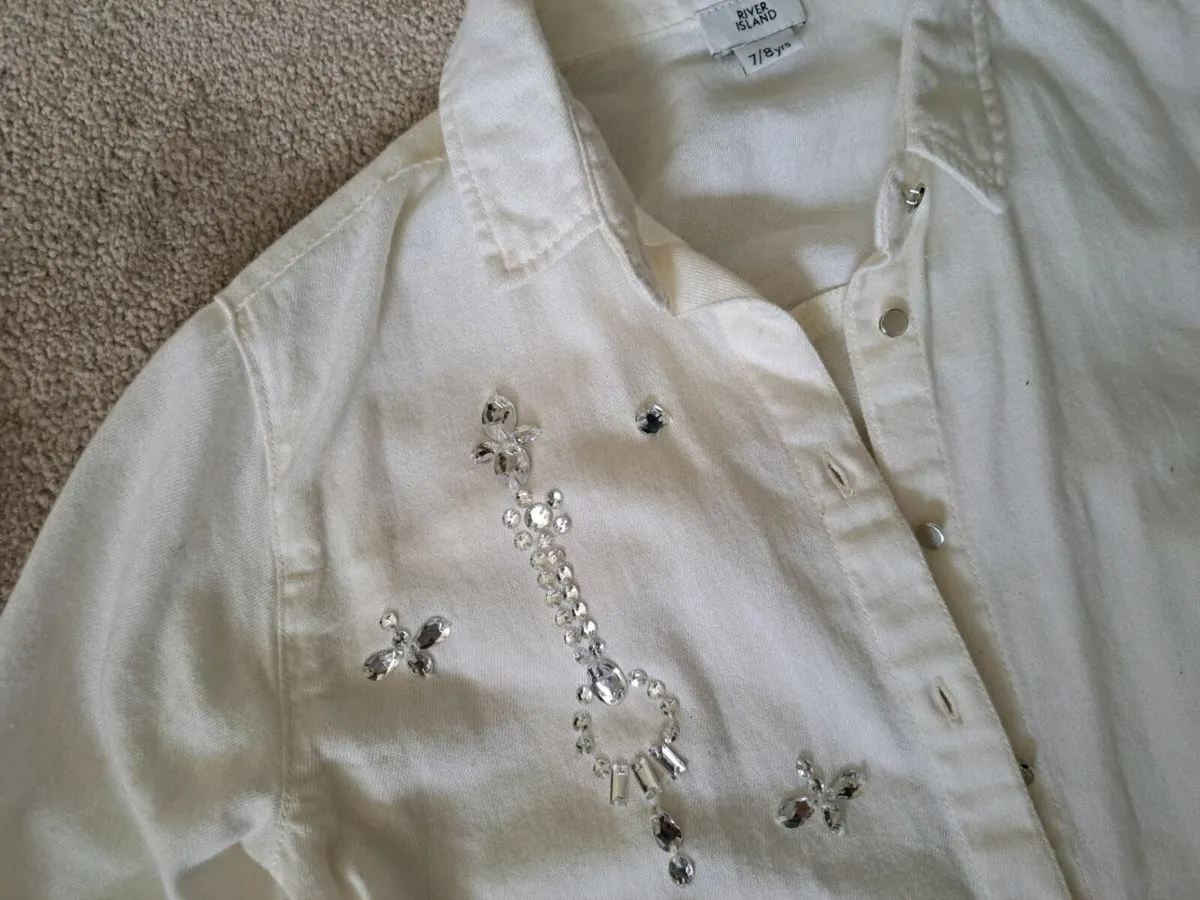 Zara girls shorts 5-6 - Image 2