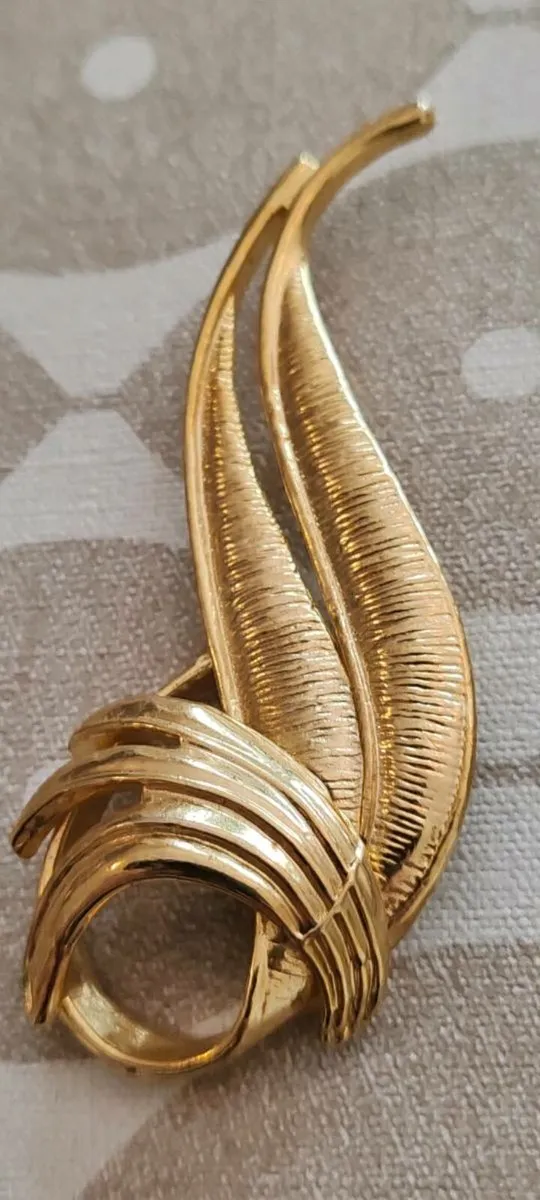 Retro brooch - Image 4