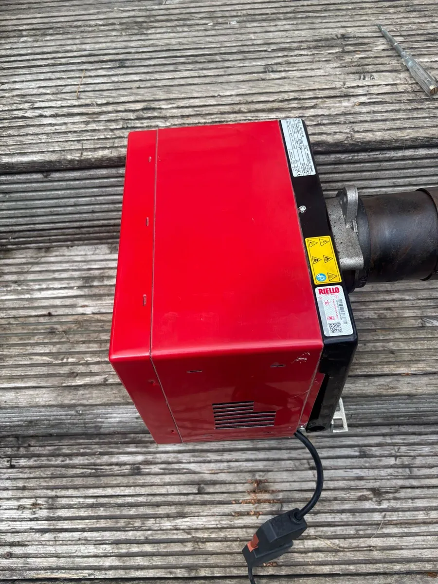 Riello 40 G10 (54/120 kw)oil burner - Image 3