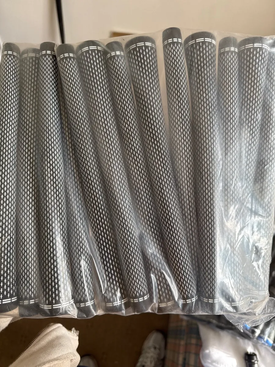 Golf grips - full lamkin cord grips available - Image 3