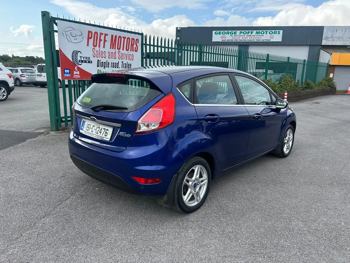 Ford Fiesta 2015 - Image 4