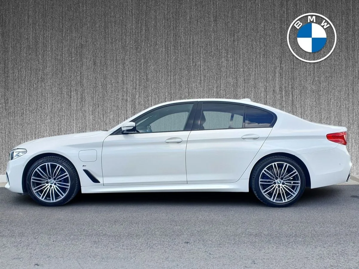 BMW 5 Series 530e M Sport Auto - Image 3