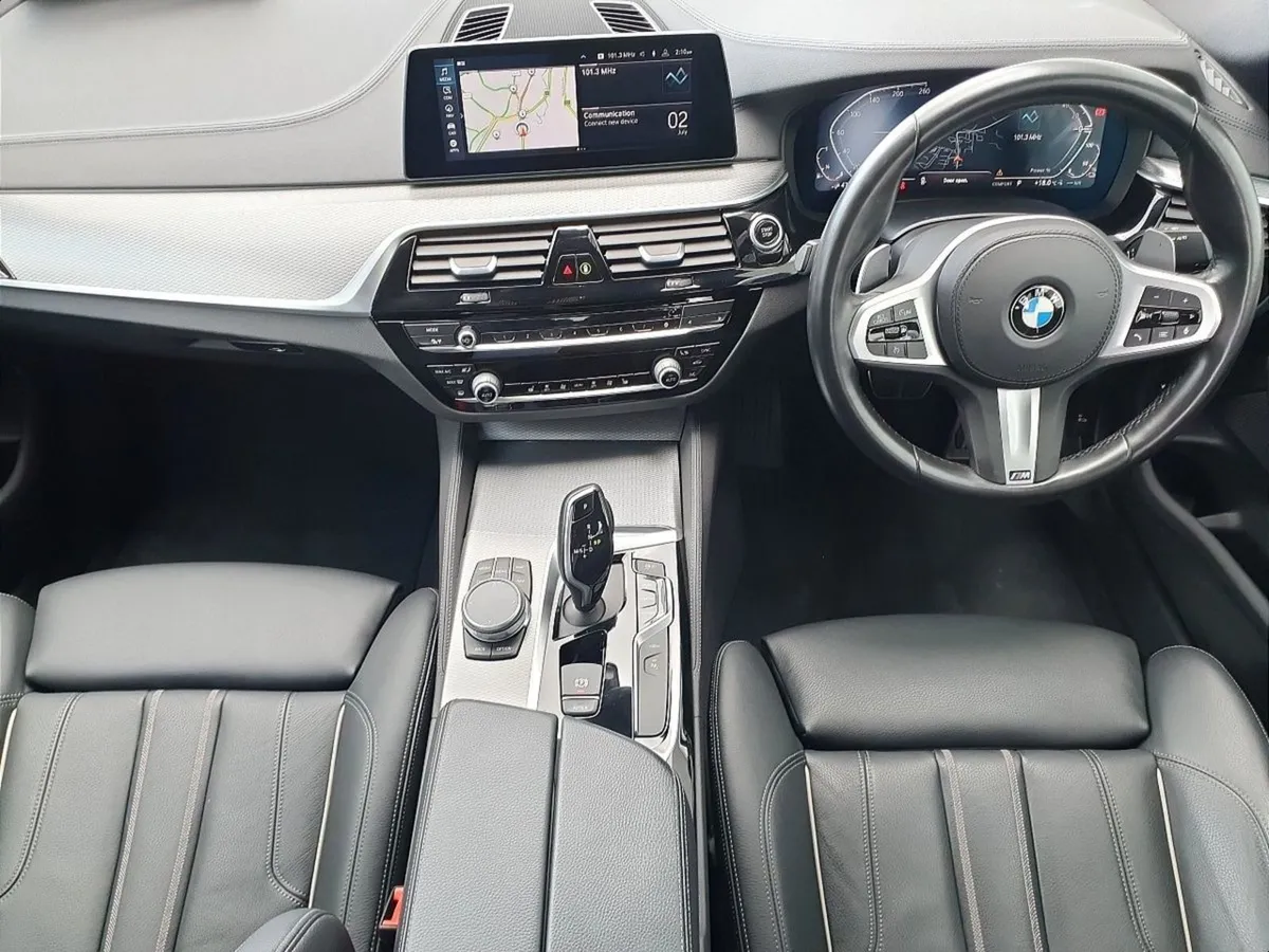 BMW 5 Series 530e M Sport Auto - Image 4