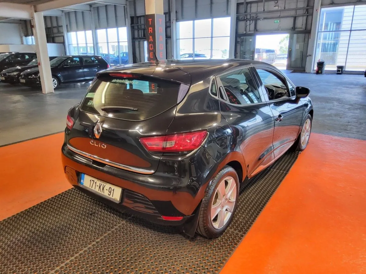 Renault Clio 1.2 16V 75 Dynamique NAV - Image 2