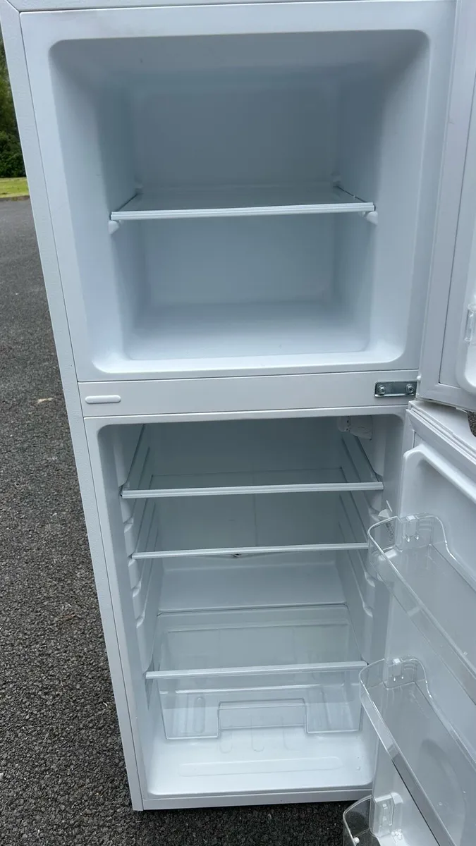Fridge freezer - Image 2