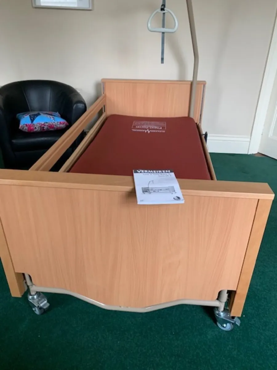 Nursing/ hospital bed - Image 2