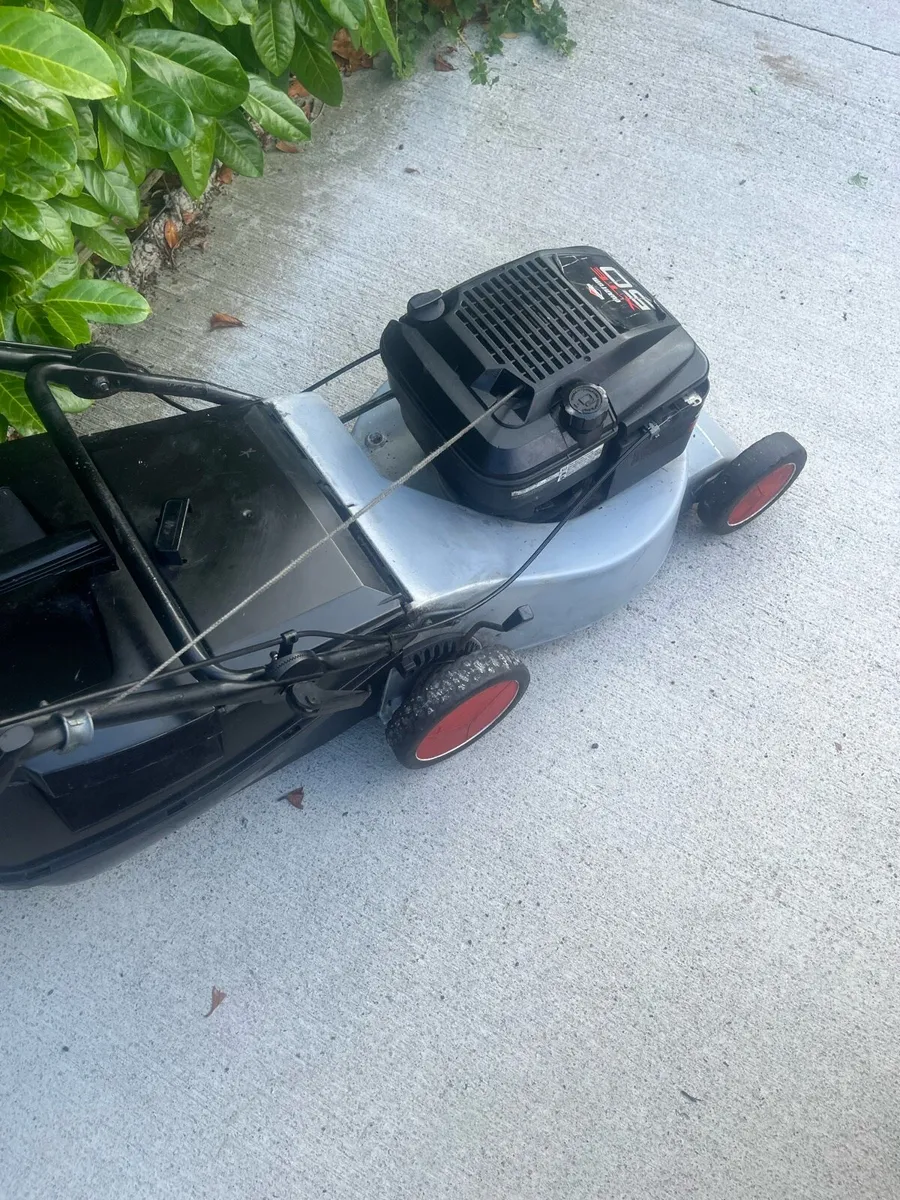 Lawnmower - Image 4