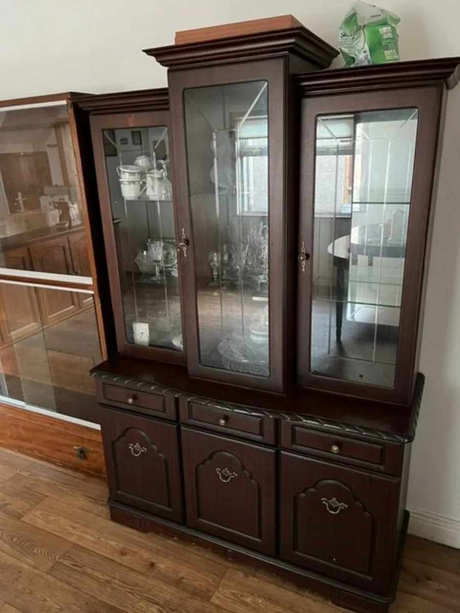 Free - Cabinet - Image 2