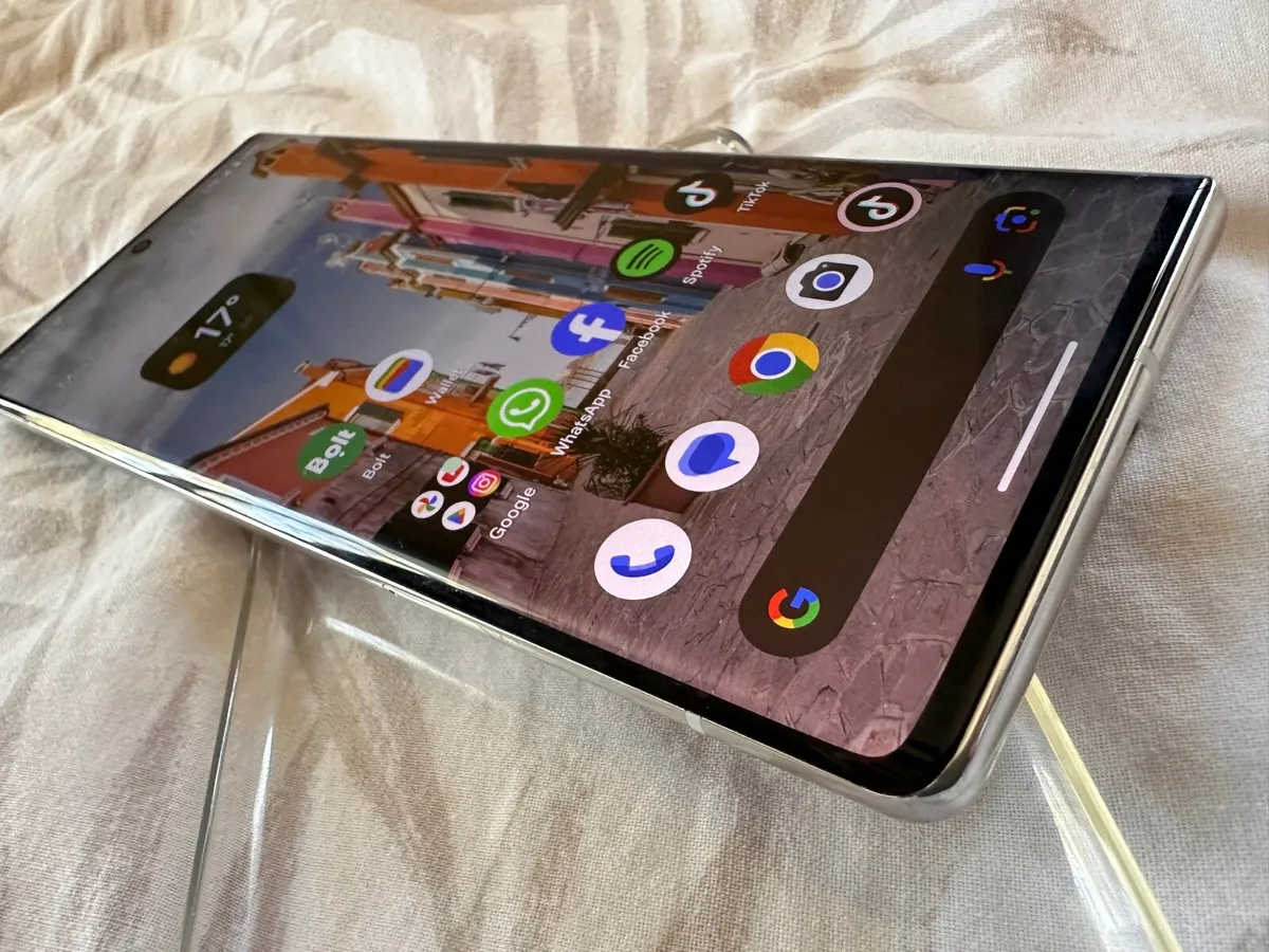 Google pixel 6 pro - Image 3