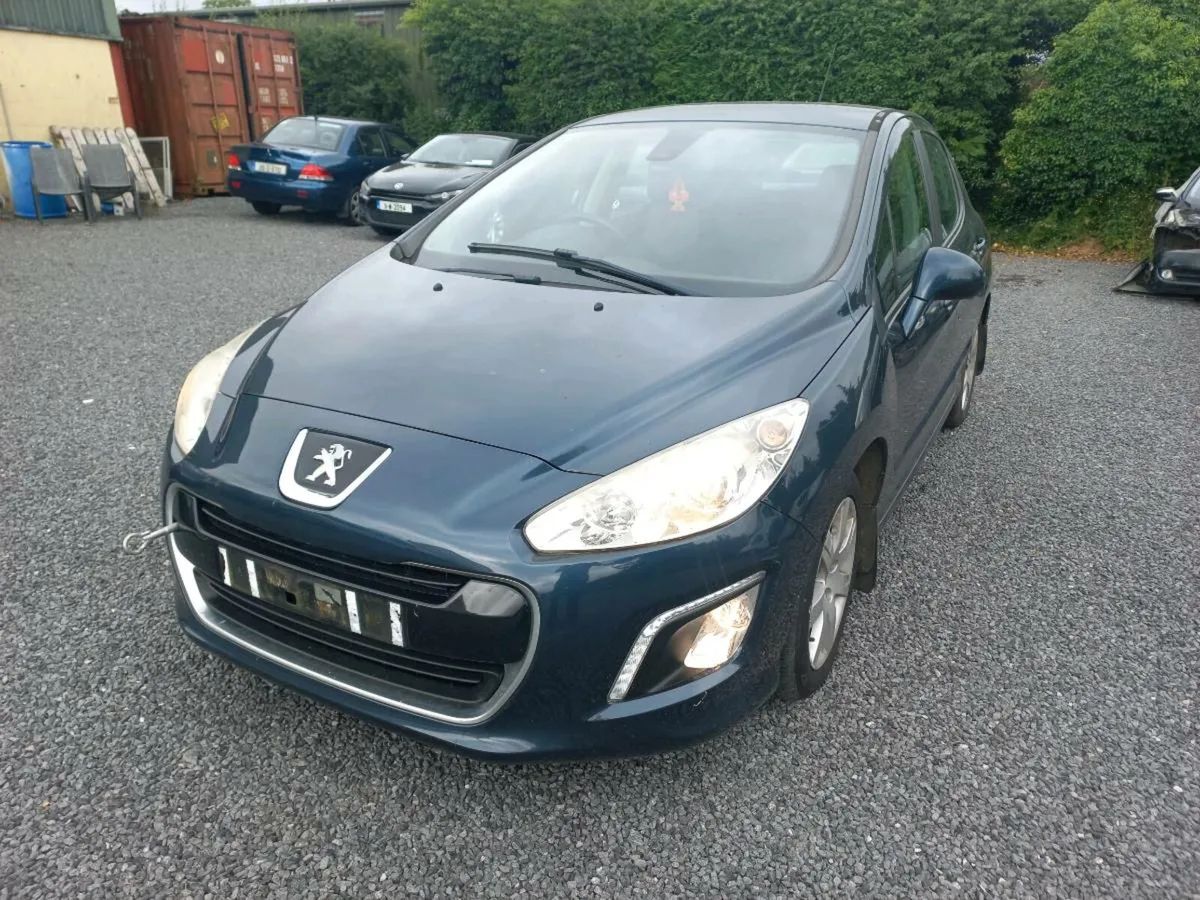Peugeot 308 - Image 2