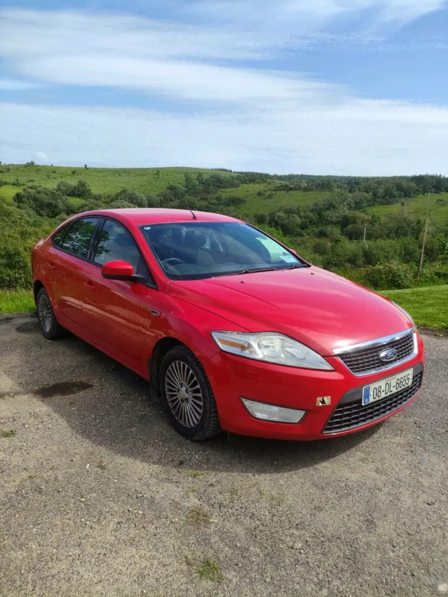 A car - Image 4
