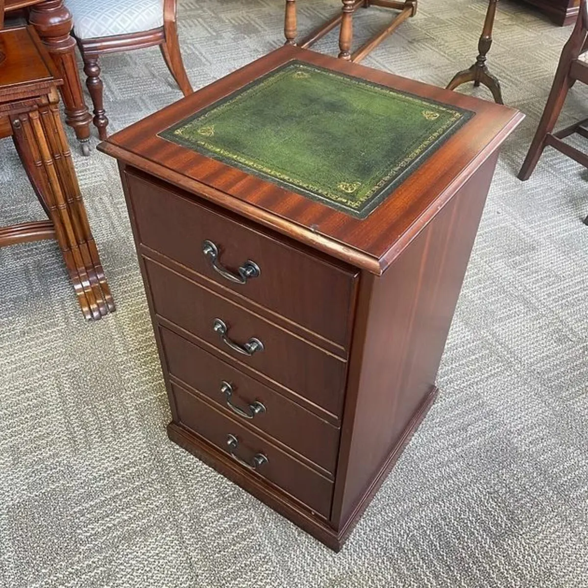 Beautiful mahogany green leather top filing cabine - Image 1