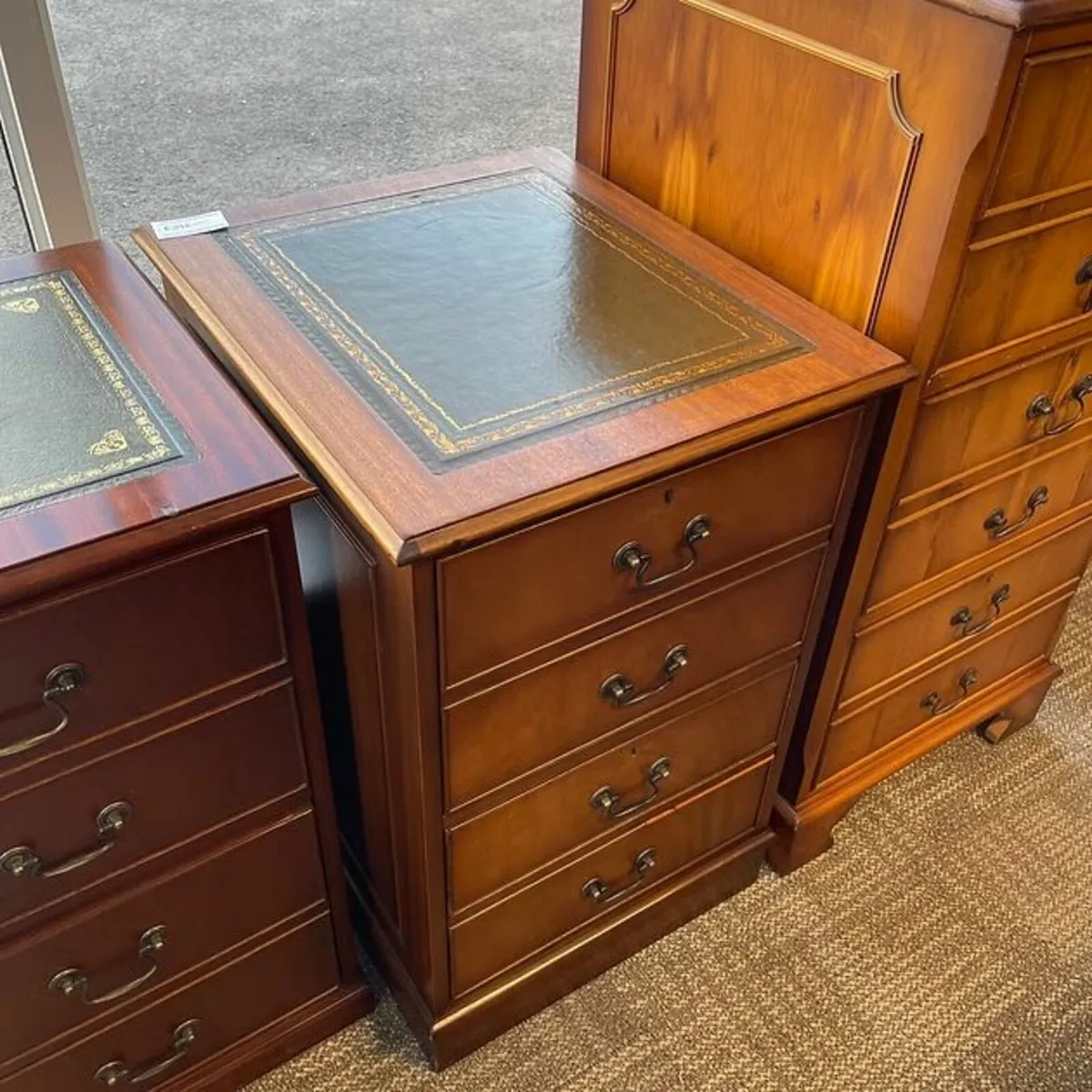 Beautiful mahogany green leather top filing cabine - Image 1