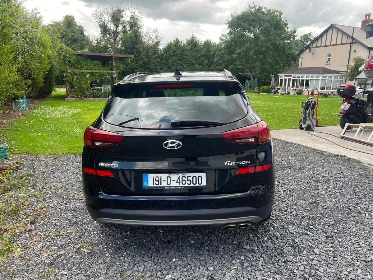 Hyundai Tucson Van - Image 2