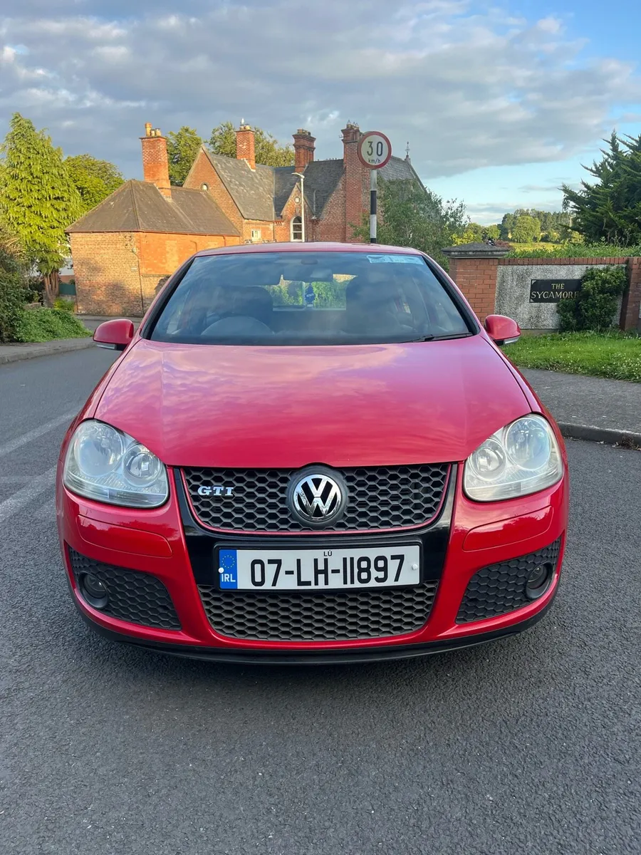 Volkswagen Golf GTI MK5 - Image 2