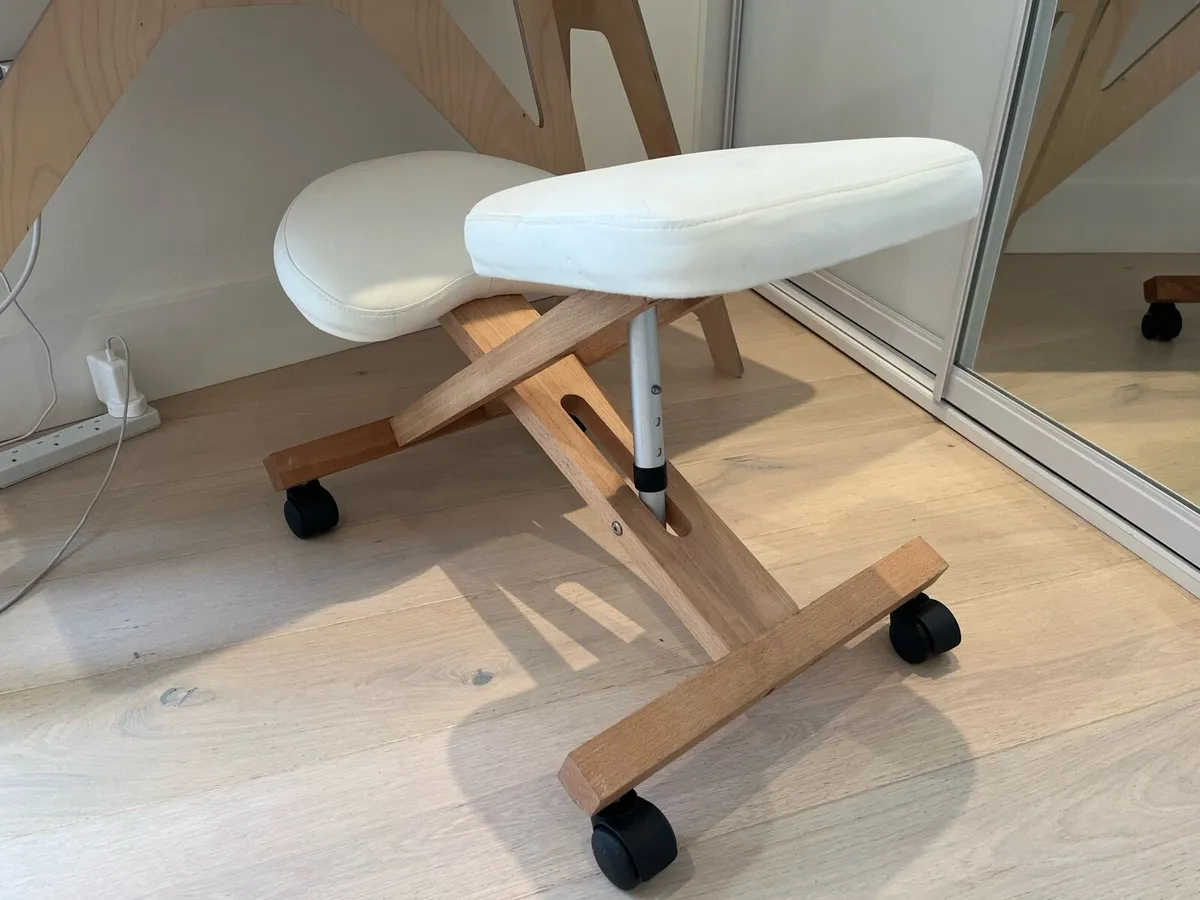 Kneeling Chair - Image 2